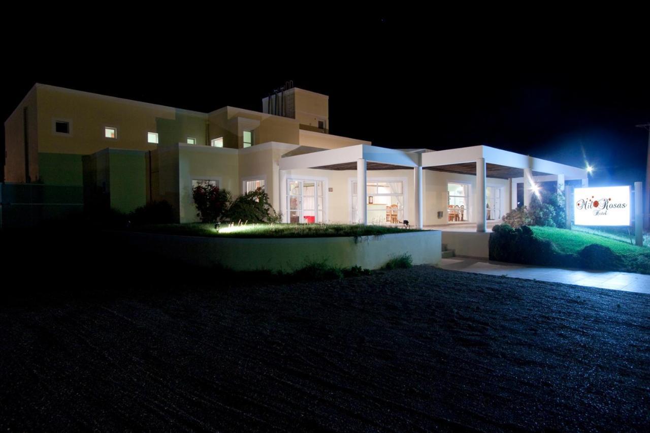 Hotel Mil Rosas Las Grutas Esterno foto